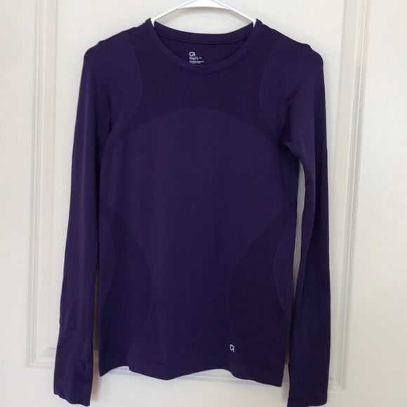 GAP Tops - GapFit Long Sleeve Active Top GAP Tops - GapFit Long Sleeve Active Top